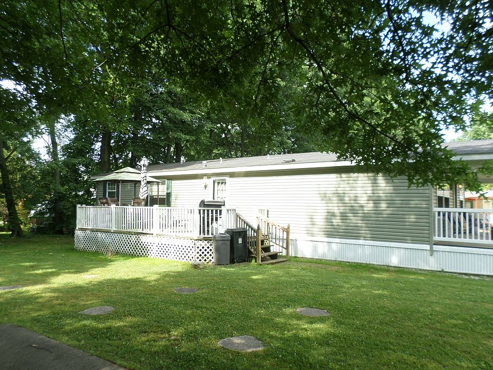 1st image of 9033 Snowden Sq S