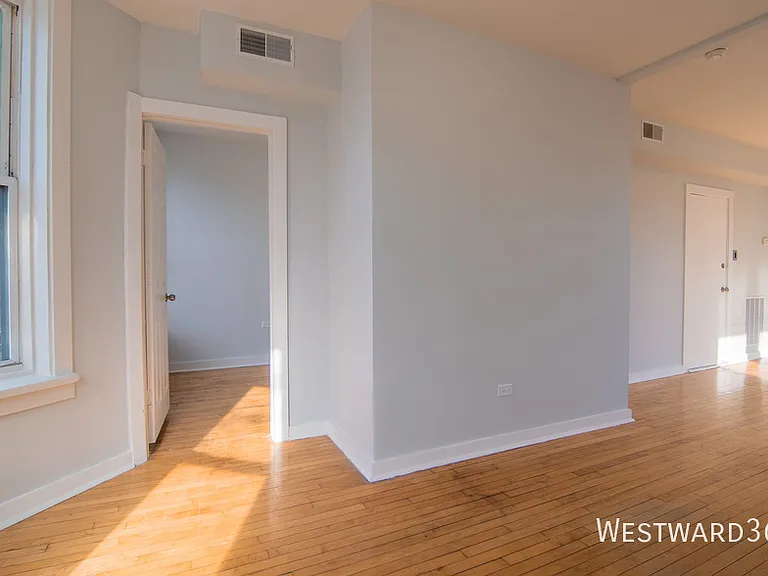 1141 S Francisco Ave #3F — Photo 12