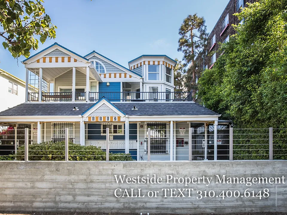 1117 3rd St.