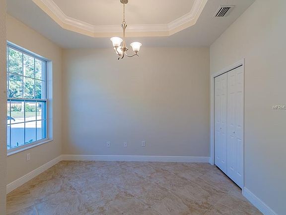 5th image of 1314 E Lambright St