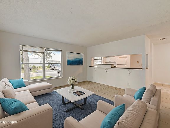 4th image of 1100 SW 4th Ave APT 20B