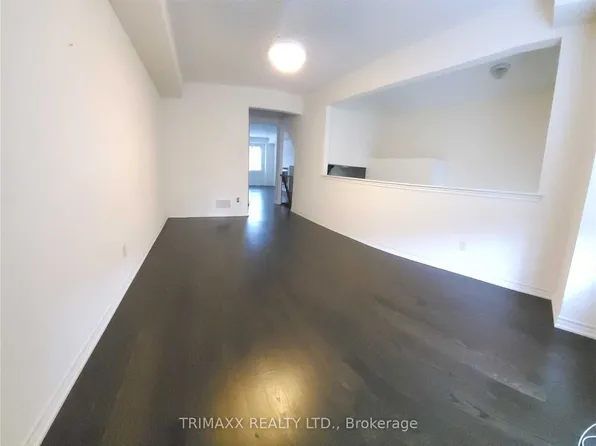 25 Agava St, Brampton, ON L7A 4S5