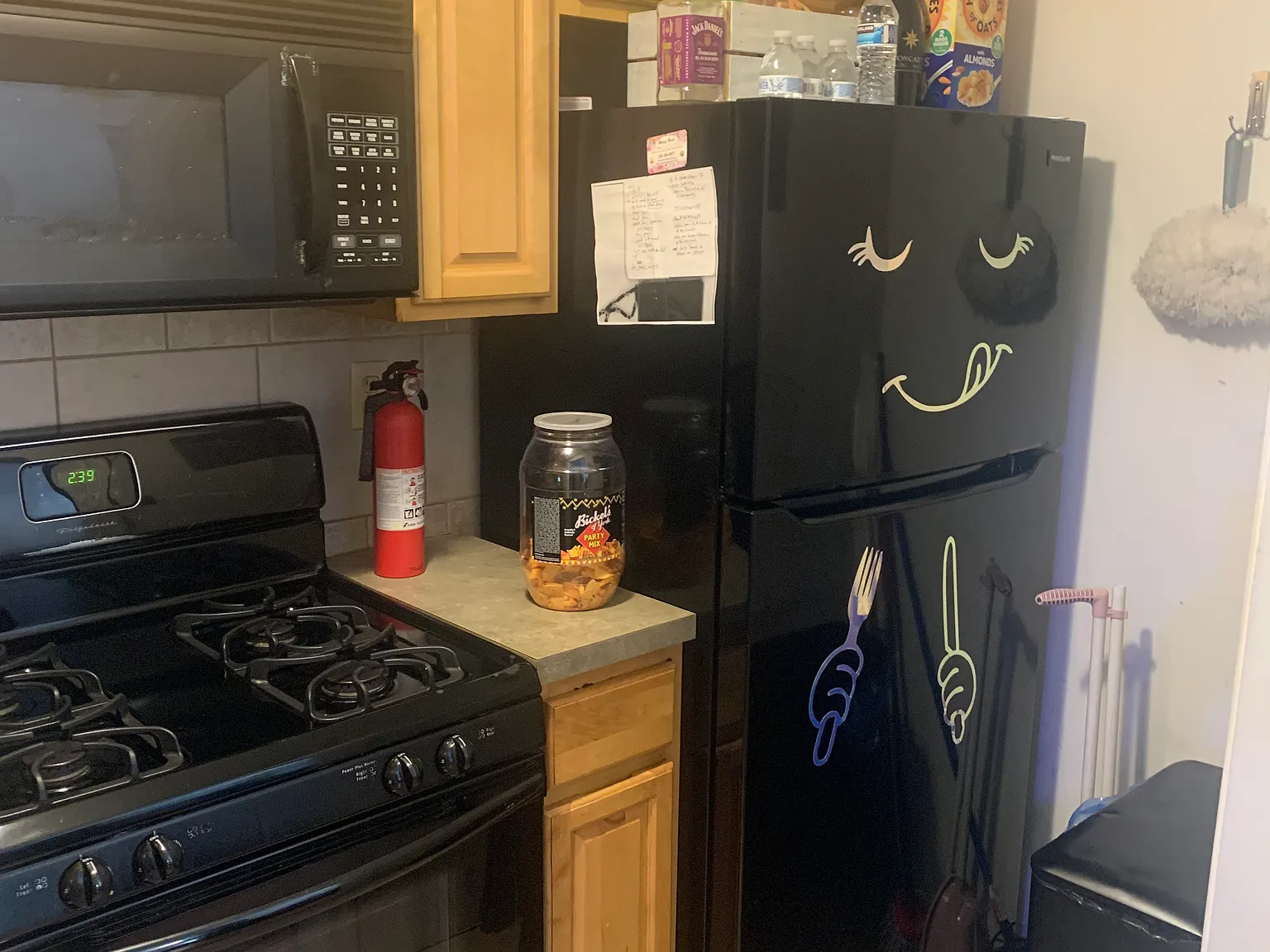 1 bed, 600 sqft, $1,700 — Photo 2