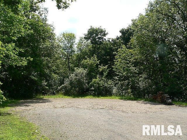 2nd image of 234 Kickapoo Ct