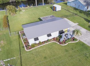 135 Meta St, Fort Myers, FL 33905