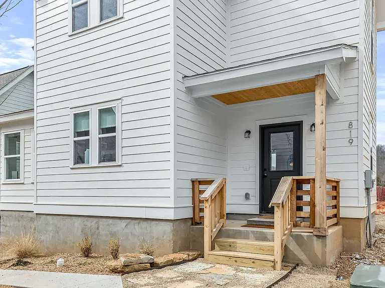 3057 W Tulsa St — Photo 22