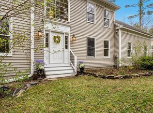 53 Catesby Ln, Bedford, NH 03110