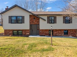 1206 Hillcrest St, Monongahela, PA 15063