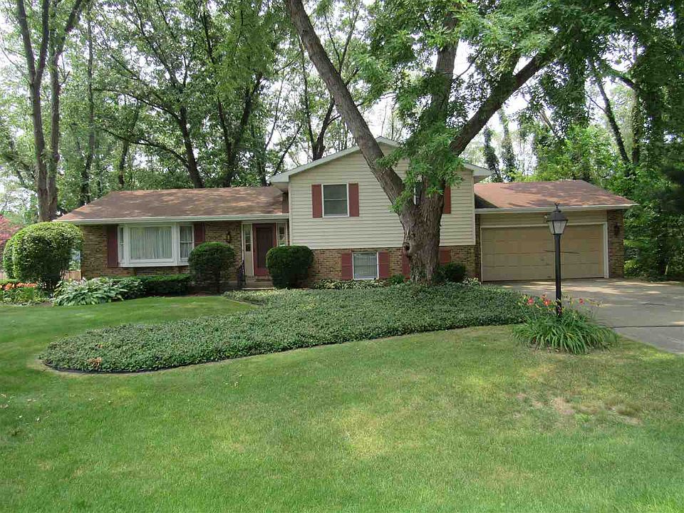 1st image of 53153 Berwick Dr