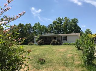 114 Sandy Hills Ln, Corbin, KY 40701