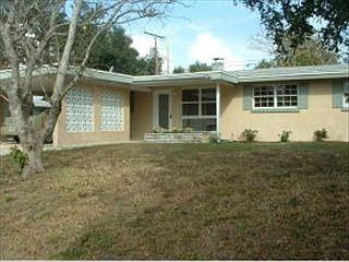 2nd image of 2440 Heritage Dr