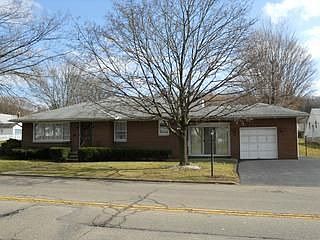 1st image of 202 S Arlington Ave