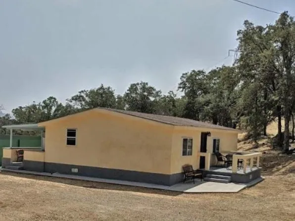 1321 Elwood Rd, Squaw Valley, CA 93675