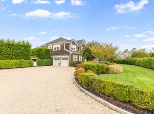 2 Fall Ct, Southampton, NY 11968