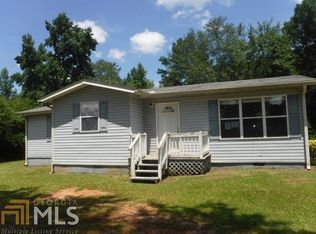 586 Hunt Rd, Lagrange, GA 30241