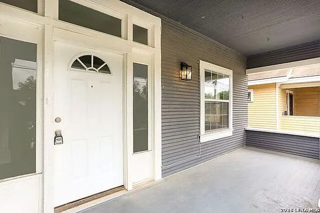4 bed, 3.0 bath, 1609 sqft, $1,850 — Photo 2