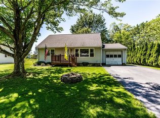 8601 Button Rd, Cicero, NY 13039