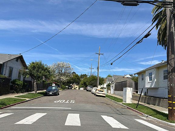 4th image of 5815 Roberts Ave