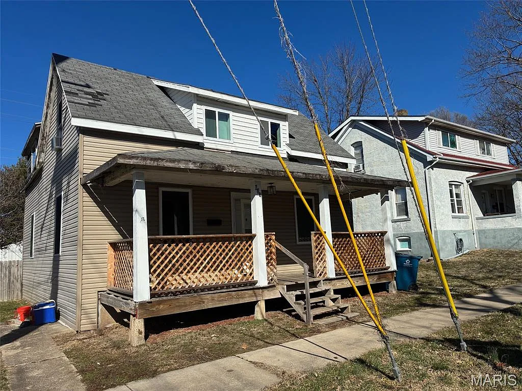 601 8th St photo 1