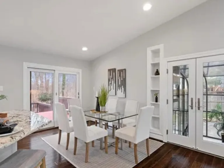 3711 Spicewood Dr — Photo 6