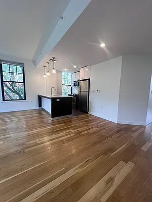 Rented by MLB ESTATES LLC | media 6