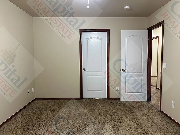 20635 Penny Ln — Photo 27