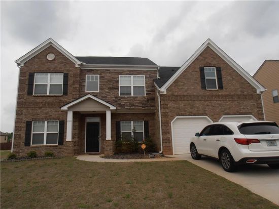 219 Loganview Dr, Loganville, GA 30052