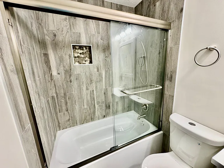 1542 E Meadowbrook Dr — Photo 16