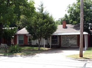 4916 W Mockingbird Ln, Dallas, TX