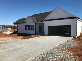 7151 Stone Meade Ln, Bowling Green, KY 42101