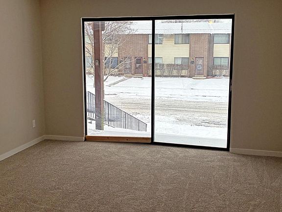 3rd image of 6041 W Port AVENUE Unit A