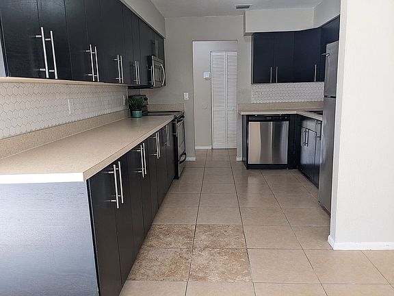 4th image of 4409 S Semoran Blvd APT 6