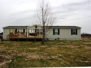 1778 Peacock Rd, Paris, KY 40361