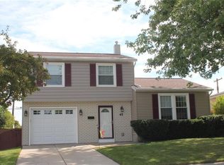 45 Danielle Dr, Buffalo, NY 14227