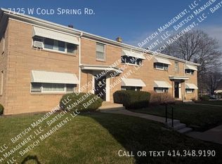 7125 W Cold Spring Rd, Milwaukee, WI 53220