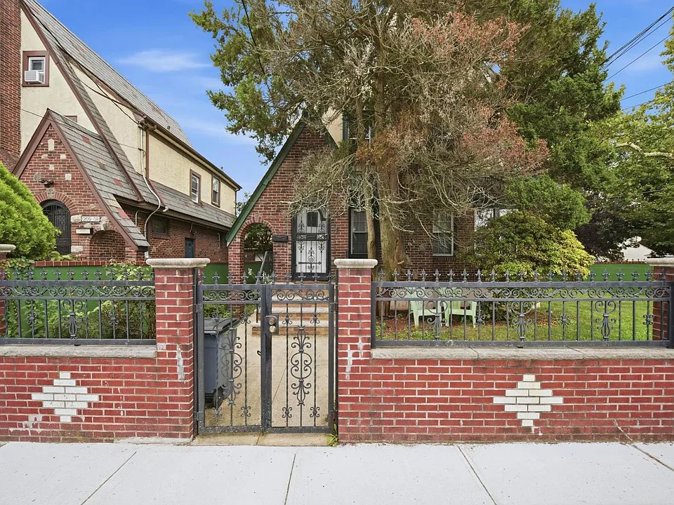 209-04 111th Ave #2