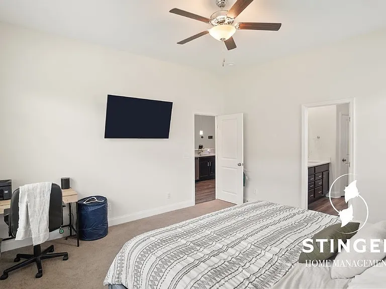 58 Newton Ter — Photo 14