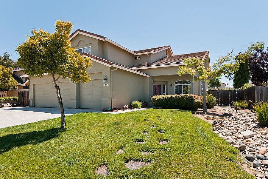 1st image of 1501 Las Brisas Dr
