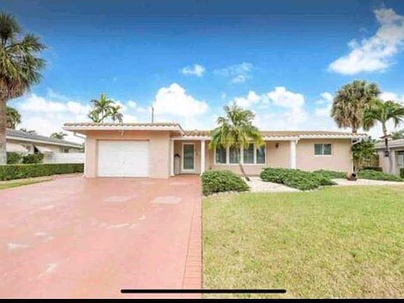 2nd image of 431 SE 5th Court