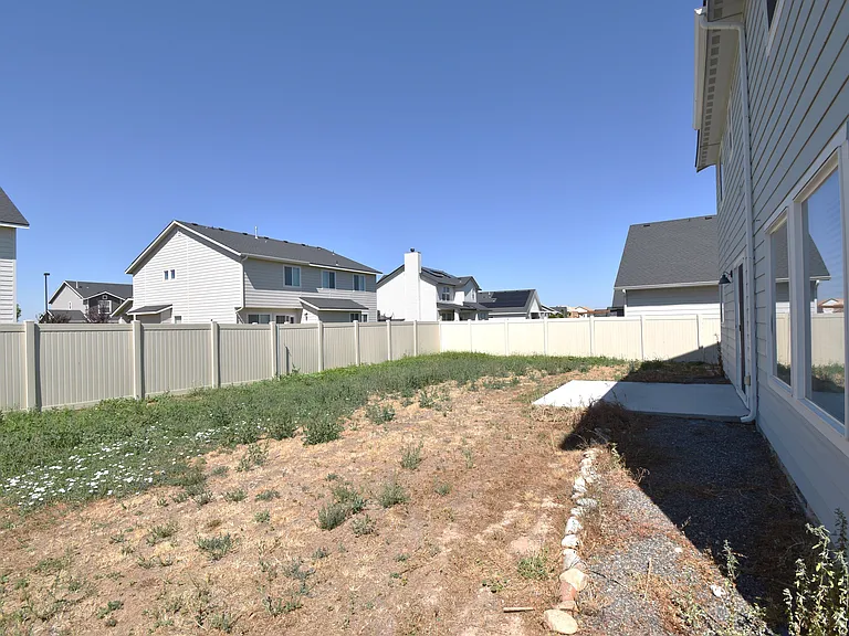 6825 S Allegiance Ave — Photo 30