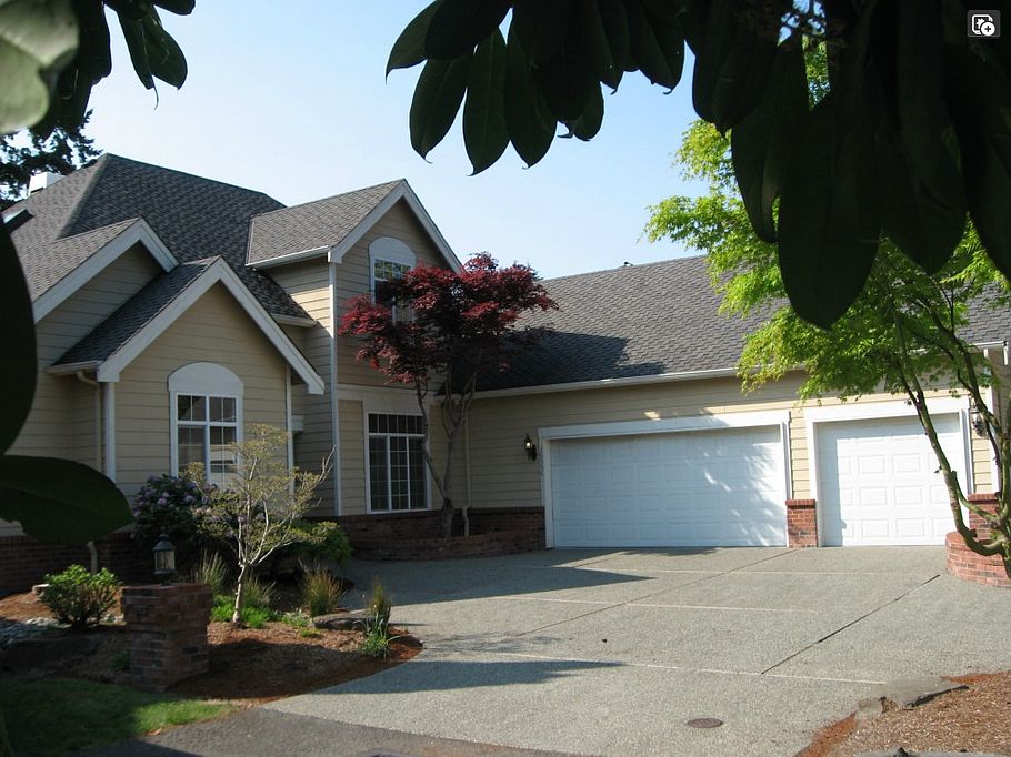 1st image of 10990 NE 12th St
