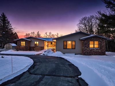 2460 Spring Rose Circle, Verona, WI, 53593