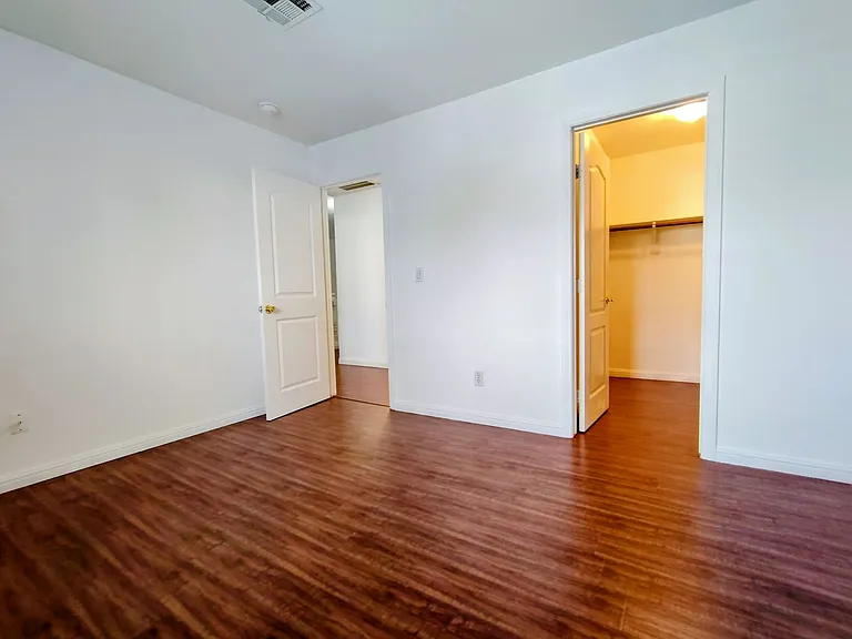 267 Daisy Gold Ct — Photo 16
