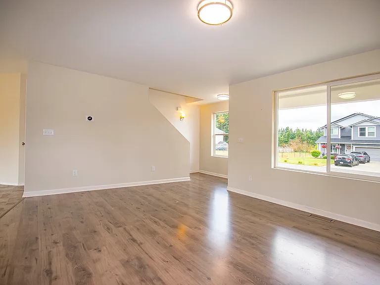 111 Carver Walk SE — Photo 4