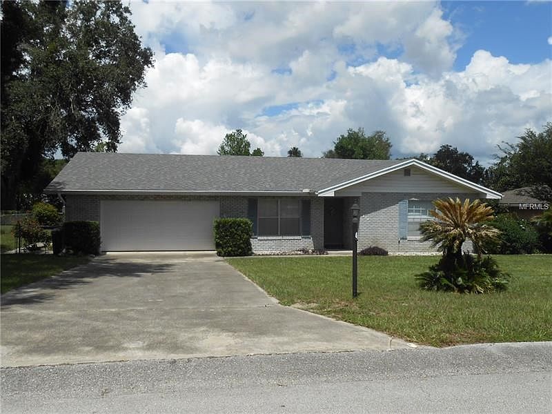 Front view of the home, with it's new roof.