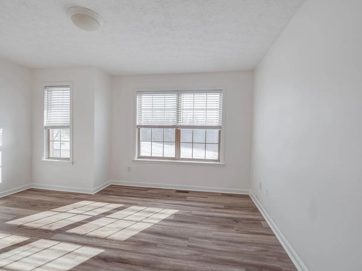 Photo 2 of 28 - 4300 Clearwater Way #4300 - Lexington, KY Building Photo - 4300 Clearwater Way #4300