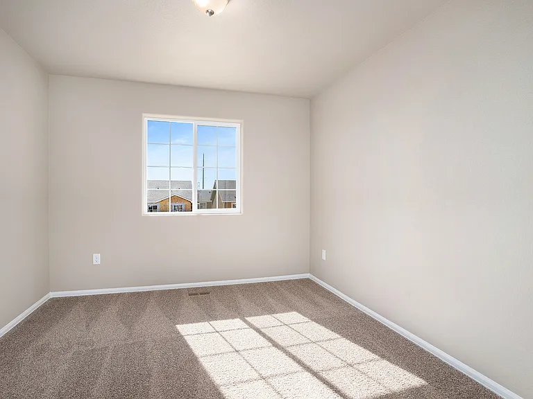 7680 Spruce Pine Grv — Photo 8