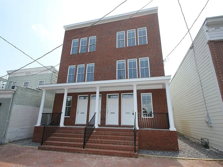 1505 W Cary St — Photo 1