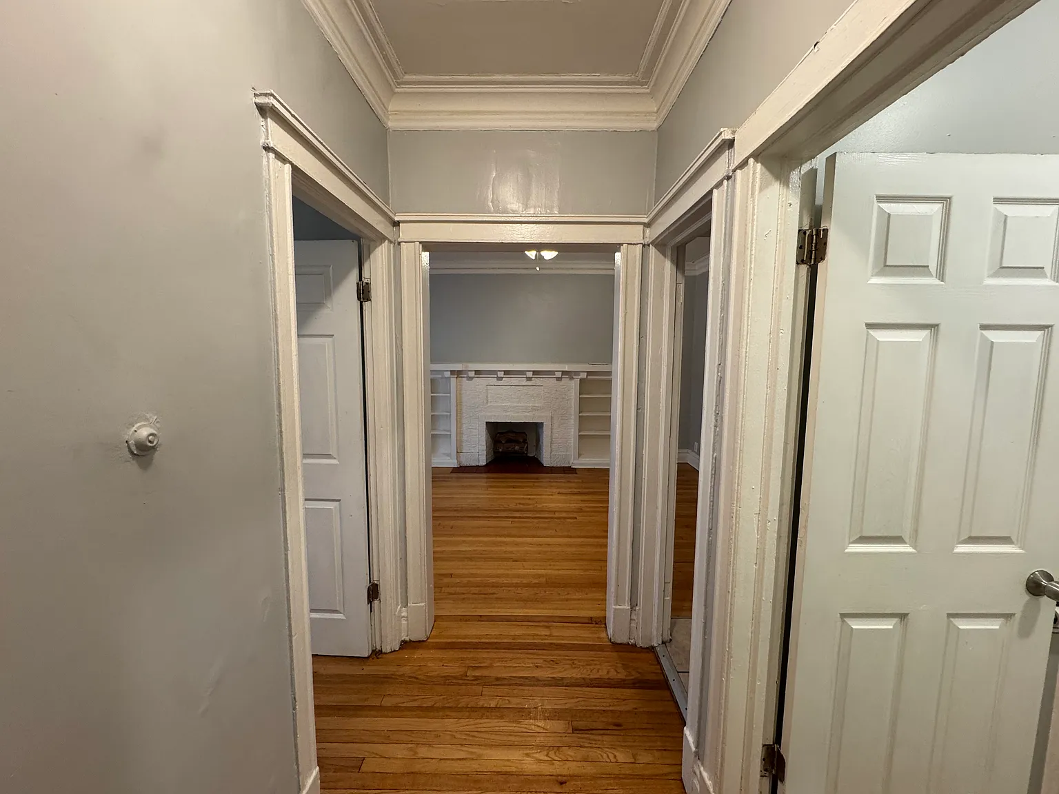 2 bed, 1400 sqft, $1,200 — Photo 2