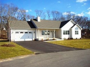 5 London Plane Ct, Westerly, RI 02891